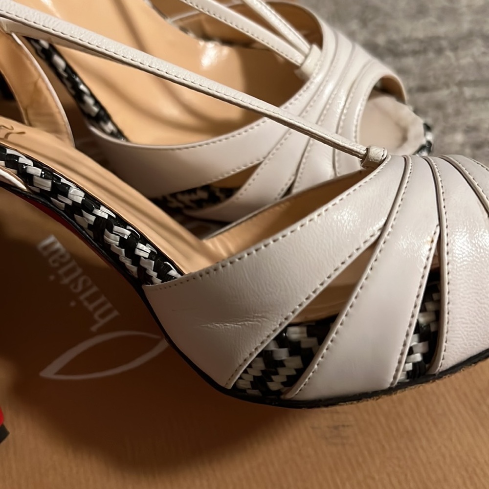 Authentic Christian Louboutin Activa white leather chevreau open toe hee… - Picture 8 of 12